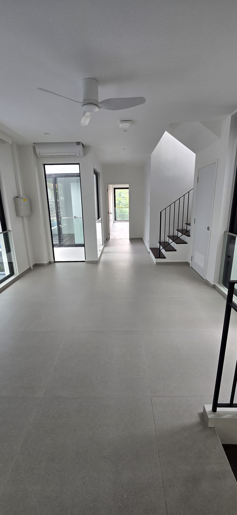 Open-plan living floor after renovation